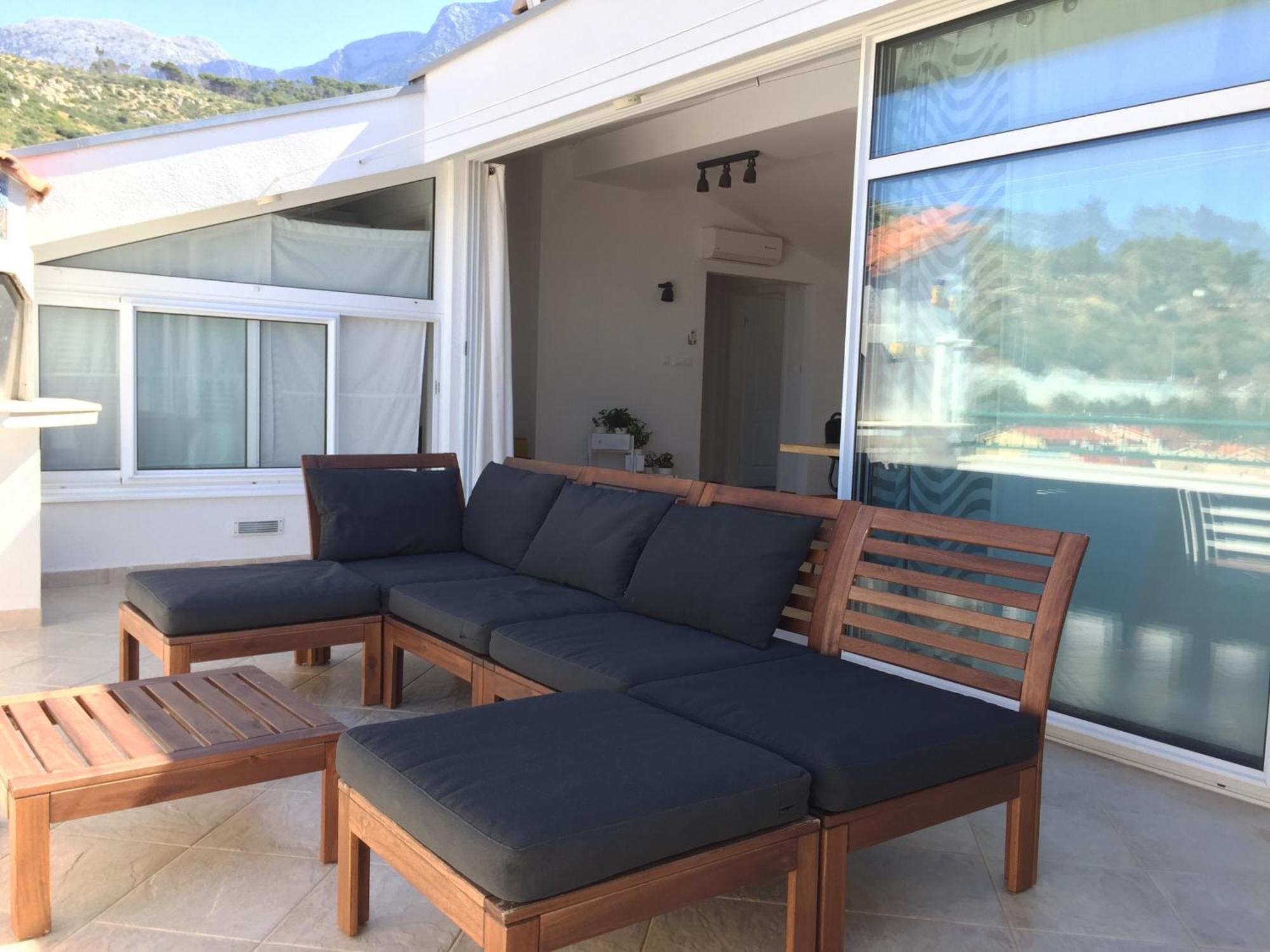 Apartments Leut 80M From The Sea 포드고라 객실 사진